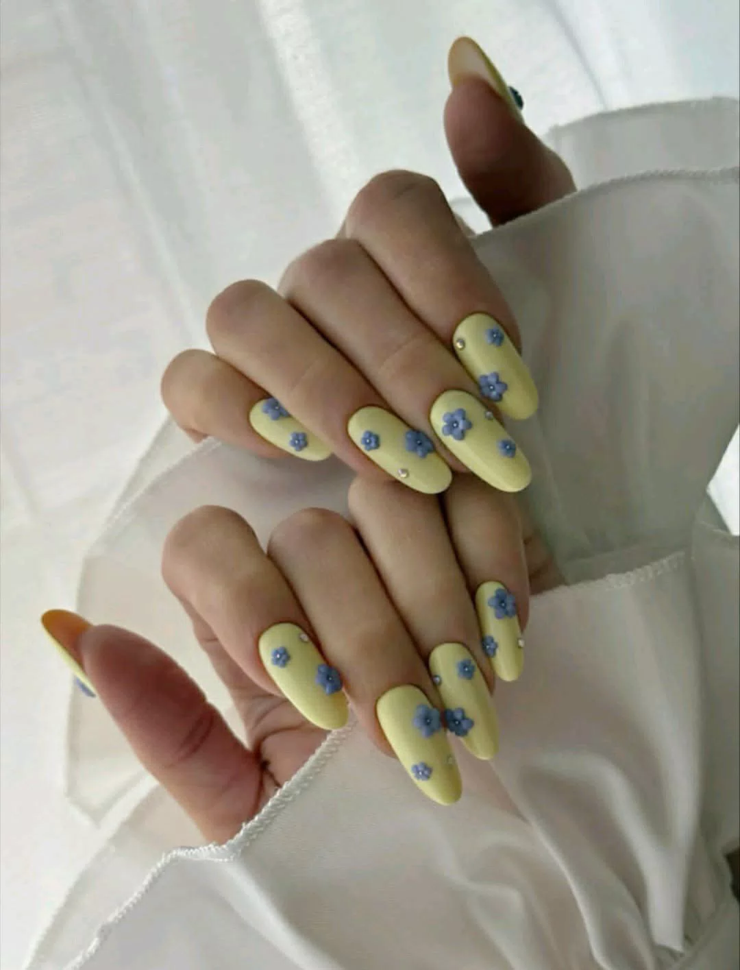 Pink press-on nails... — photo 2