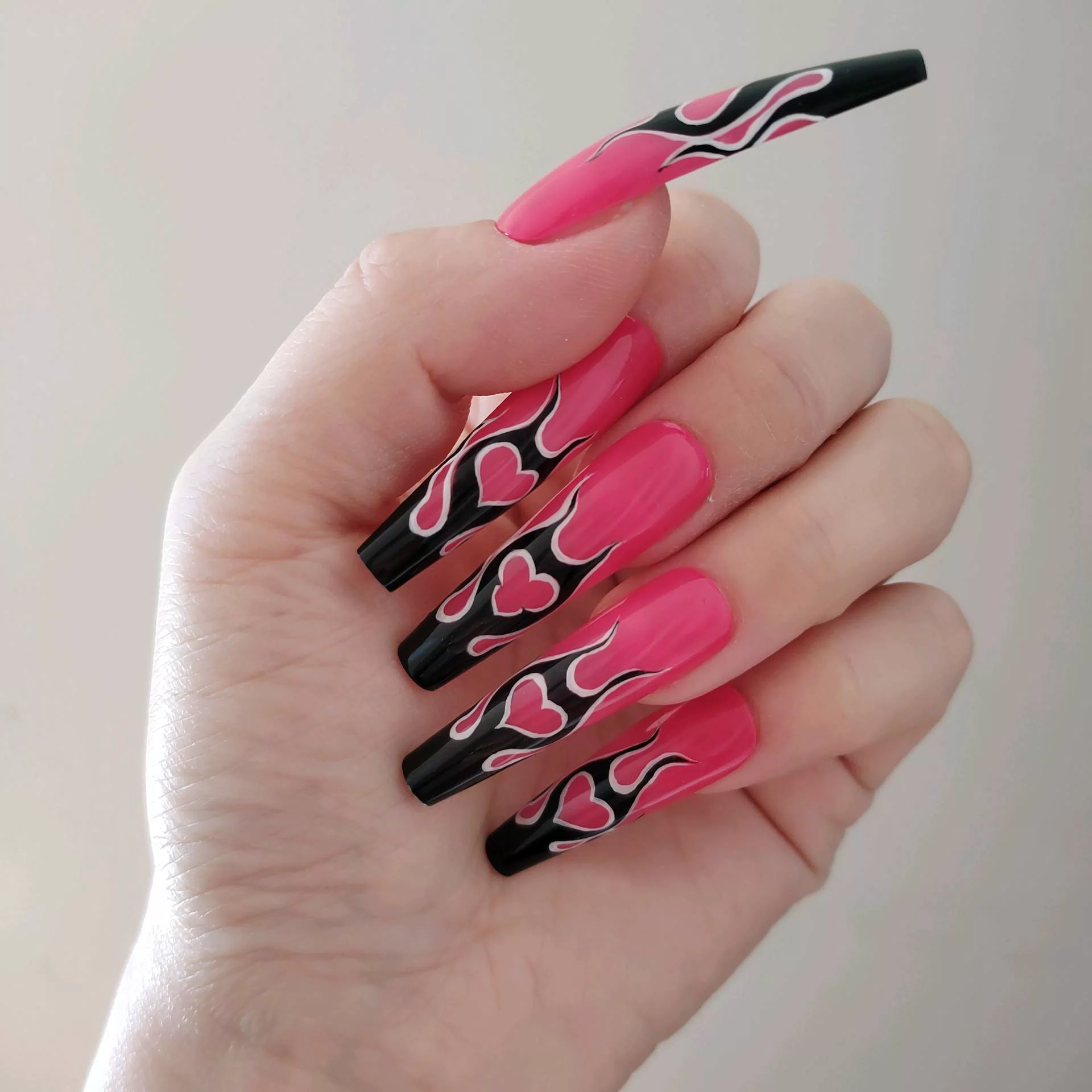 Pink press-on nails... — photo 2